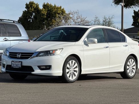 Used 2015 Honda Accord EX-L image 11