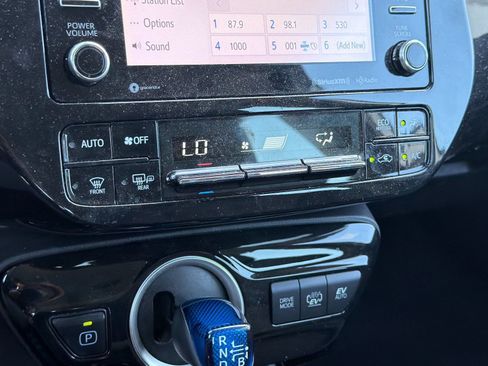Used 2020 Toyota Prius Prime LE FWD image 18