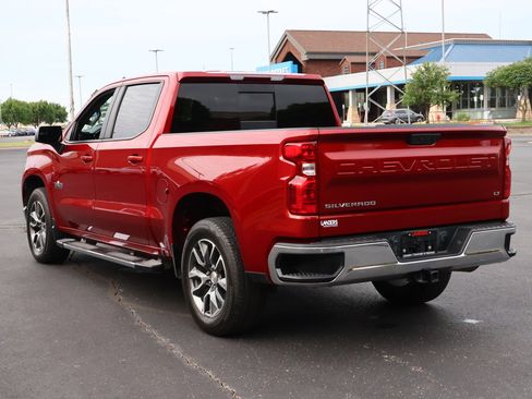 Used 2024 Chevrolet Silverado 1500 LT w/ Leather Package RWD image 7