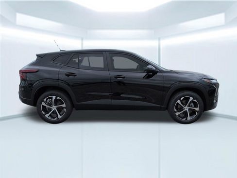New 2026 Chevrolet Trax RS w/ Driver Confidence Package FWD image 7