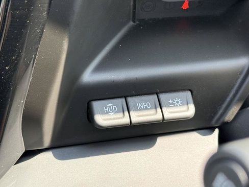 Used 2024 GMC Sierra 1500 AT4 w/ Technology Package AWD/4WD image 66