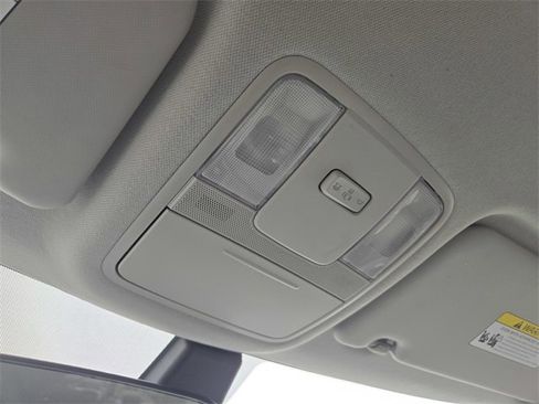 Certified 2023 Kia Soul LX w/ LX Technology Package image 18