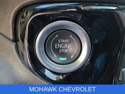 Used 2024 Chevrolet Silverado 2500 ZR2 w/ Technology Package AWD/4WD image 18