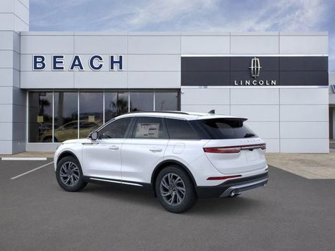 New 2026 Lincoln Corsair Premiere image 5