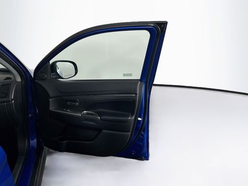Used 2024 Mitsubishi Outlander Sport AWD image 30