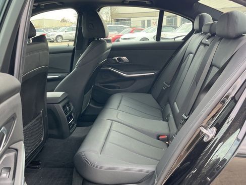 Used 2019 BMW 330i Sedan w/ Convenience Package image 13
