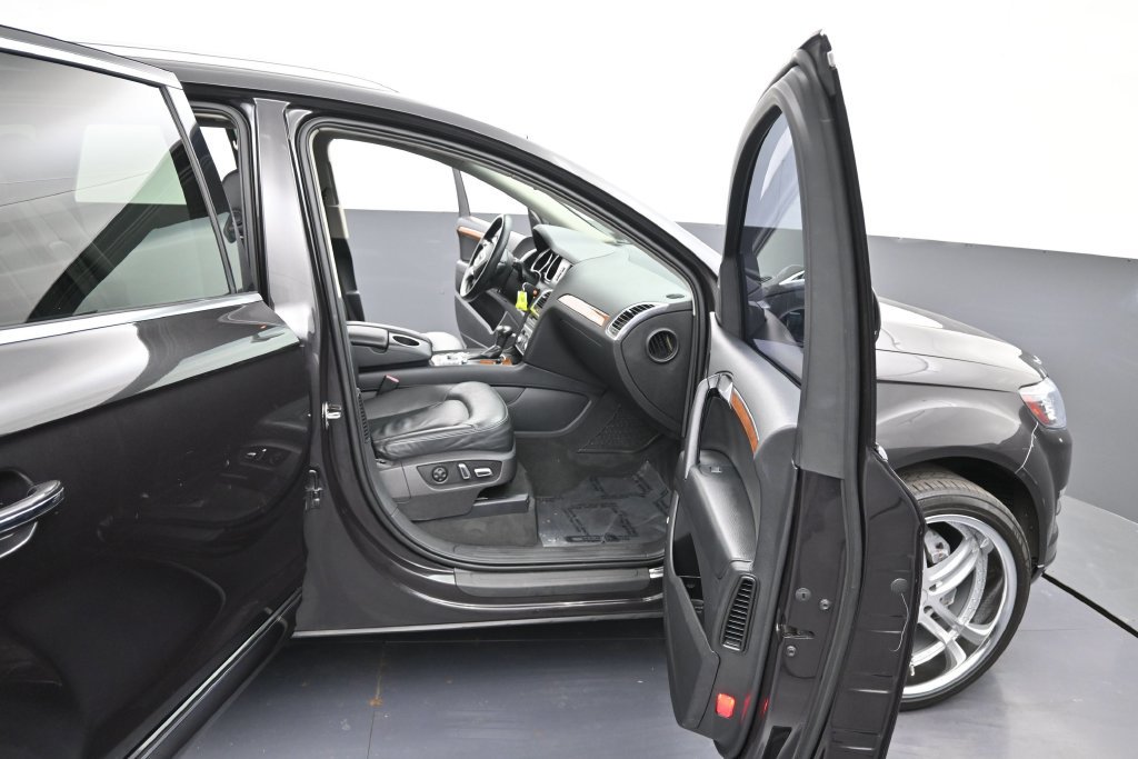 Used 2015 Audi Q7 3.0T Premium Plus w/ Premium Plus Package AWD/4WD image 9