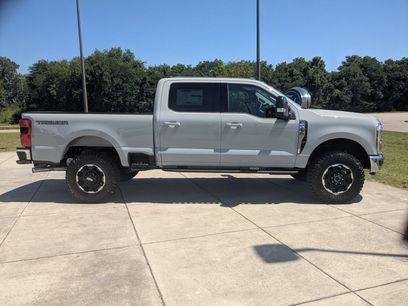 New 2026 Ford F250 Lariat w/ Tremor Off-Road Package
