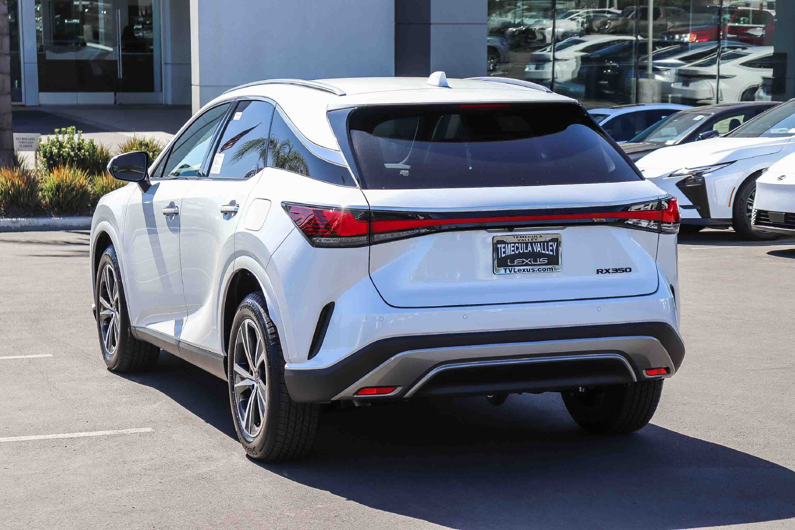 New 2026 Lexus RX 350 Premium w/ Accessory Package (Z1) FWD image 4