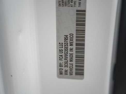 Used 2025 RAM ProMaster 2500 w/ U-Haul Equipment Group FWD image 41