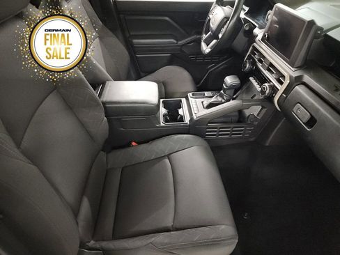 Used 2024 Toyota Tacoma SR image 18