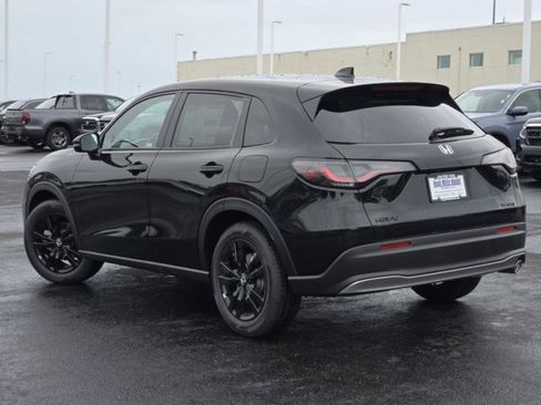 New 2026 Honda HR-V Sport image 9