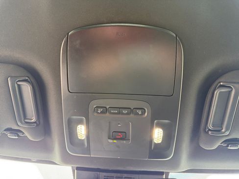Used 2025 Toyota Camry XSE FWD image 31