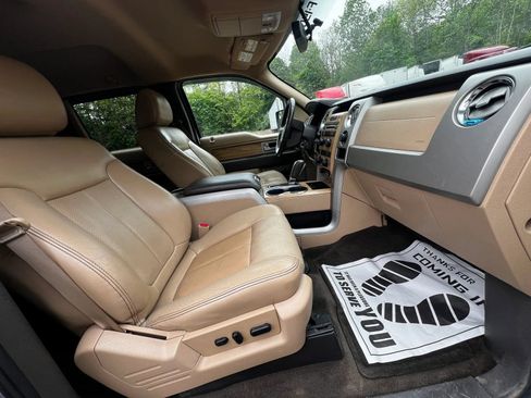 Used 2011 Ford F150 Lariat w/ Lariat Chrome Pkg AWD/4WD image 12