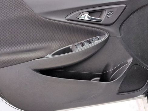 Used 2024 Chevrolet Malibu LT image 14