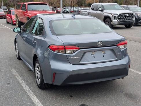 Used 2023 Toyota Corolla LE image 5