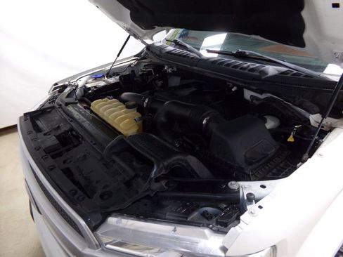 Used 2018 Ford F150 Platinum w/ Equipment Group 701A Luxury image 27