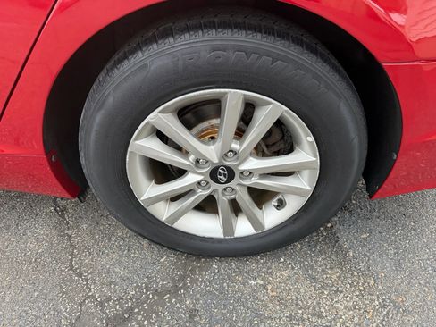 Used 2017 Hyundai Sonata SE image 56