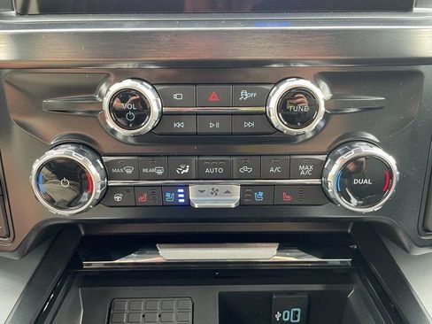 New 2025 Ford F350 Lariat w/ Lariat Ultimate Package image 33