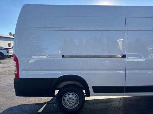 Used 2023 RAM ProMaster 3500 image 12