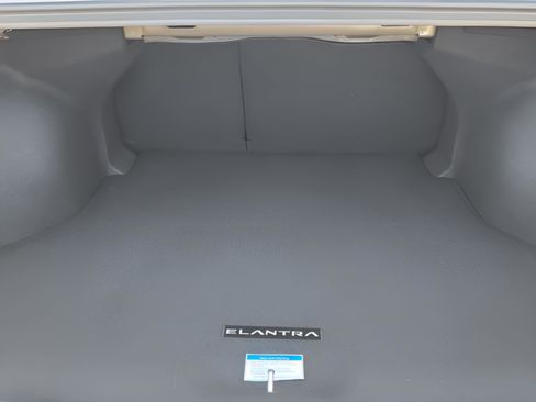 New 2026 Hyundai Elantra SEL Sport image 31