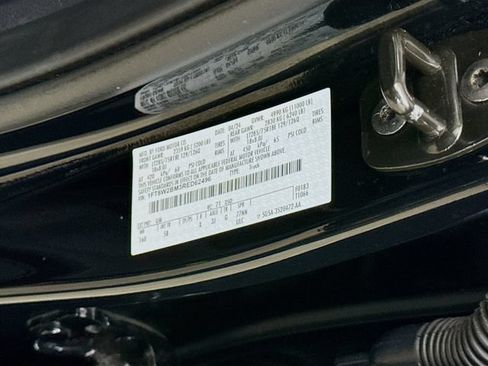 Used 2024 Ford F250 Lariat w/ Lariat Ultimate Package AWD/4WD image 34