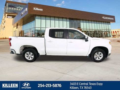 Used 2023 Chevrolet Silverado 1500 LT w/ Work Truck Package AWD/4WD image 9