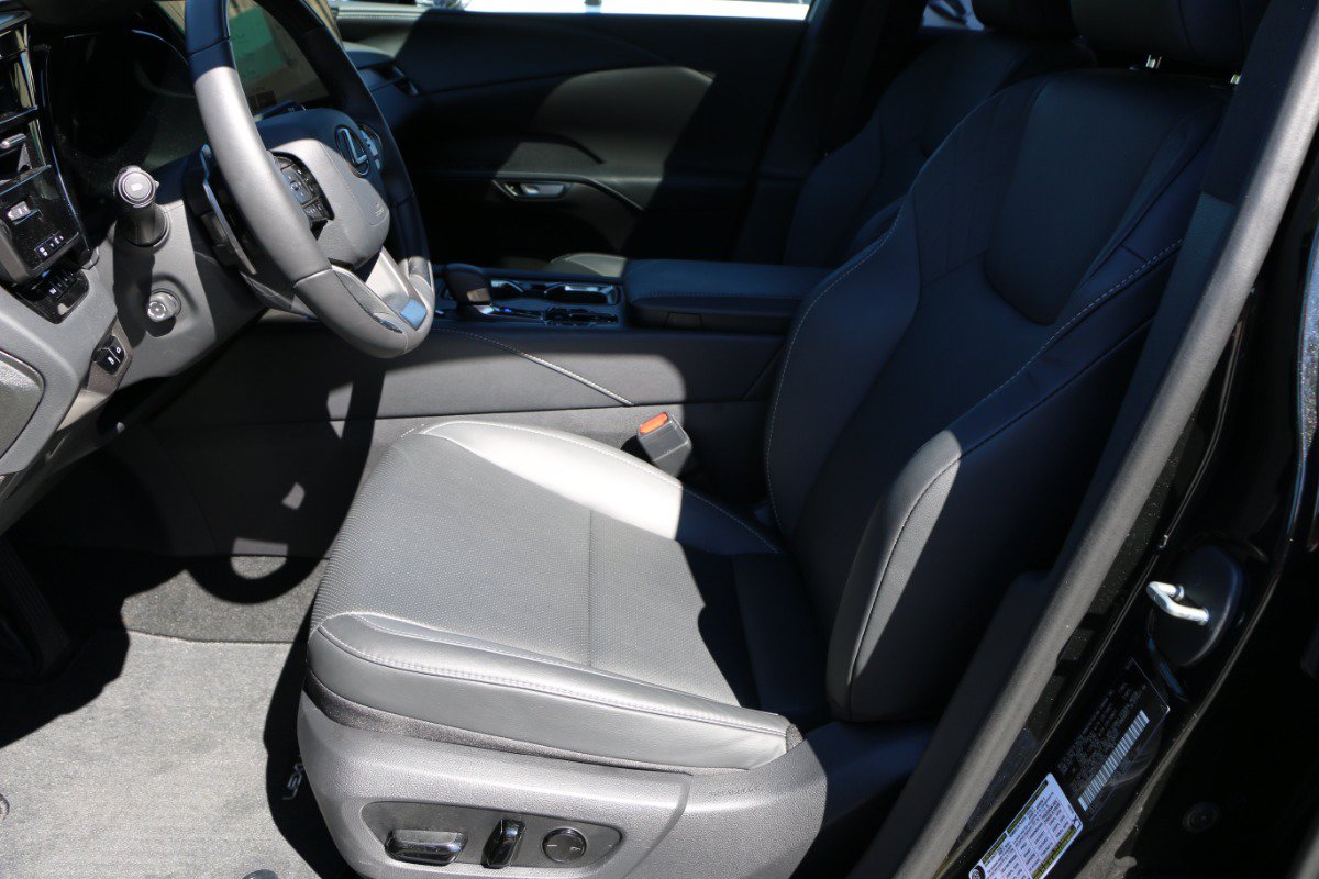 Used 2026 Lexus RX 350h w/ Accessory Package (2T) AWD/4WD image 25