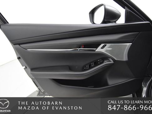 New 2026 MAZDA MAZDA3 2.5 S Hatchback w/ Premium Pkg image 31