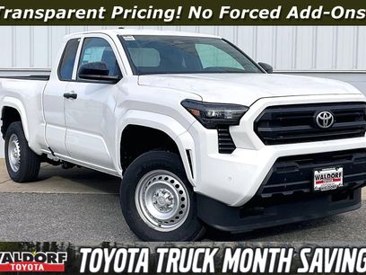 New 2025 Toyota Tacoma SR