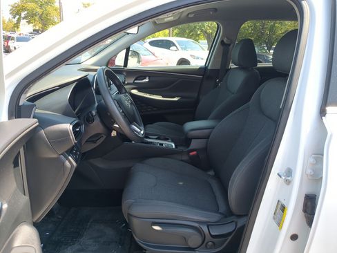 Used 2019 Hyundai Santa Fe SE AWD/4WD image 17