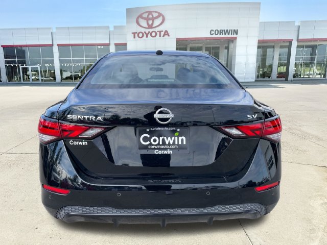 Used 2024 Nissan Sentra SV FWD image 4