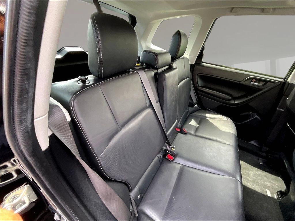 Used 2018 Subaru Forester 2.5i Limited AWD/4WD image 23