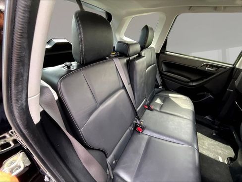 Used 2018 Subaru Forester 2.5i Limited AWD/4WD image 23