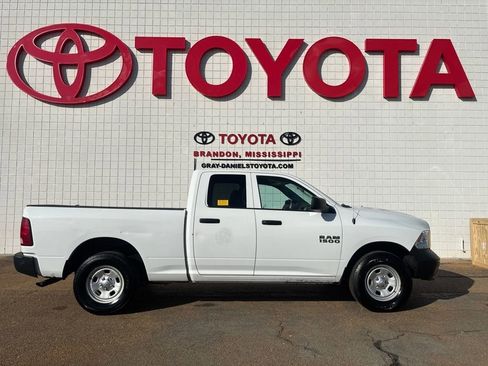 Used 2017 RAM 1500 Tradesman image 4