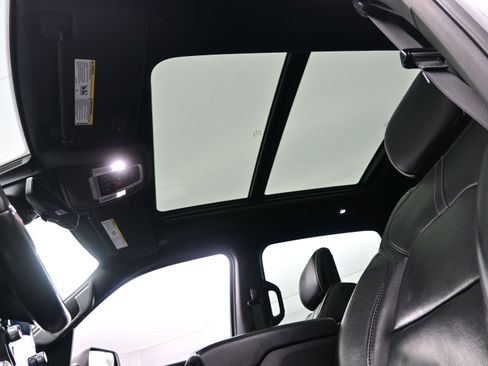 Used 2021 RAM 1500 Limited w/ Night Edition image 19