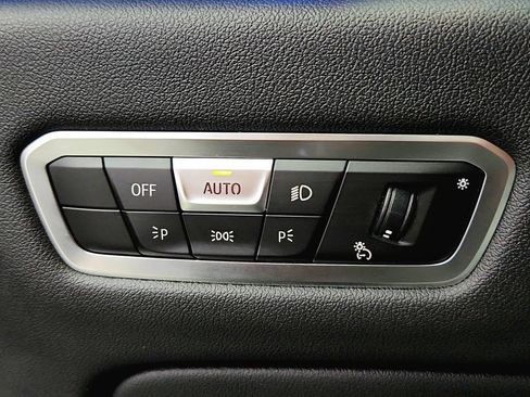 Used 2023 BMW X5 xDrive45e AWD/4WD image 21
