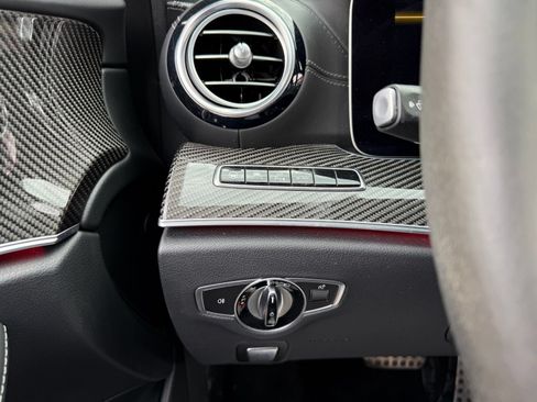 Used 2019 Mercedes-Benz E 63 AMG S image 21