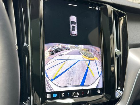 Certified 2025 Volvo XC60 B5 Core w/ Protection Package Premier image 22