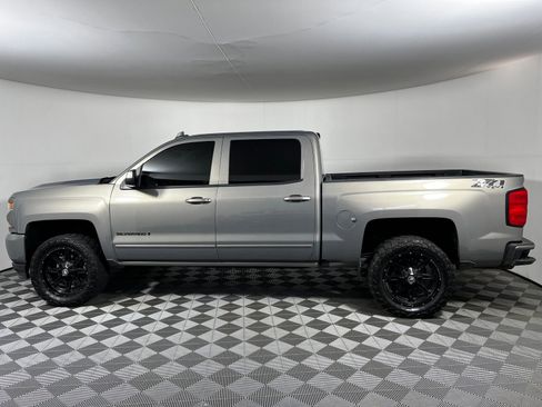 Used 2017 Chevrolet Silverado 1500 LT w/ All Star Edition AWD/4WD image 8