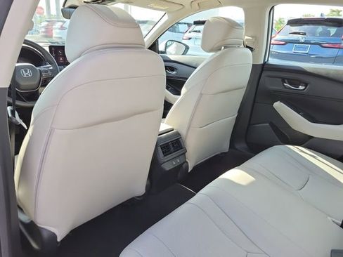 Used 2024 Honda Accord EX-L image 10