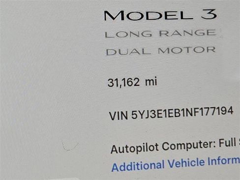 Used 2022 Tesla Model 3 Long Range AWD/4WD image 4
