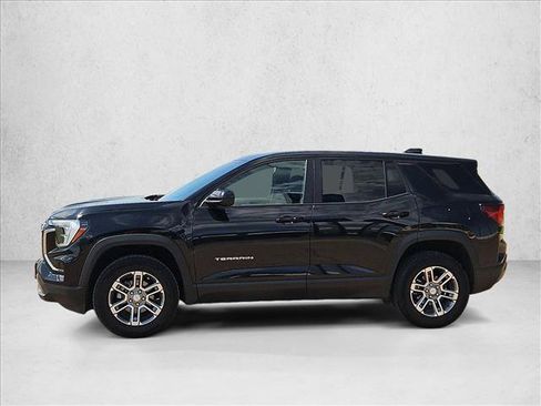 Certified 2025 GMC Terrain Elevation FWD image 9