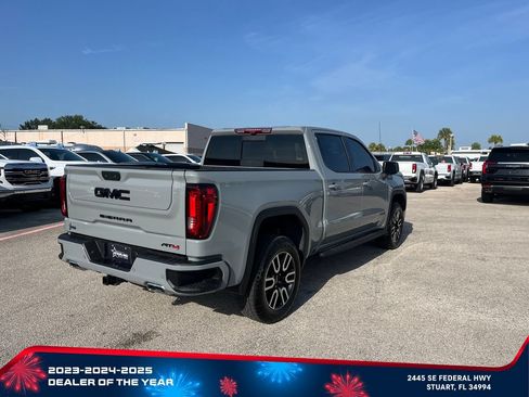 Used 2025 GMC Sierra 1500 AT4 w/ AT4 Premium Package AWD/4WD image 5