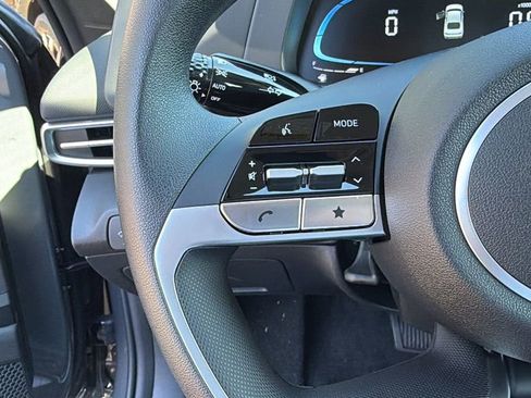 New 2026 Hyundai Elantra SE image 25