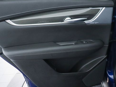 Used 2023 Cadillac XT5 Sportv image 18