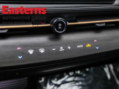 Used 2024 Nissan Ariya FWD image 20