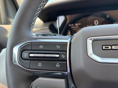 New 2026 GMC Acadia Denali w/ Super Cruise Package FWD image 15