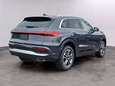 New 2026 Audi Q5 Premium AWD/4WD image 3