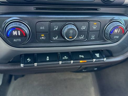 Used 2015 Chevrolet Silverado 2500 LT w/ LT Fleet Convenience Package image 19